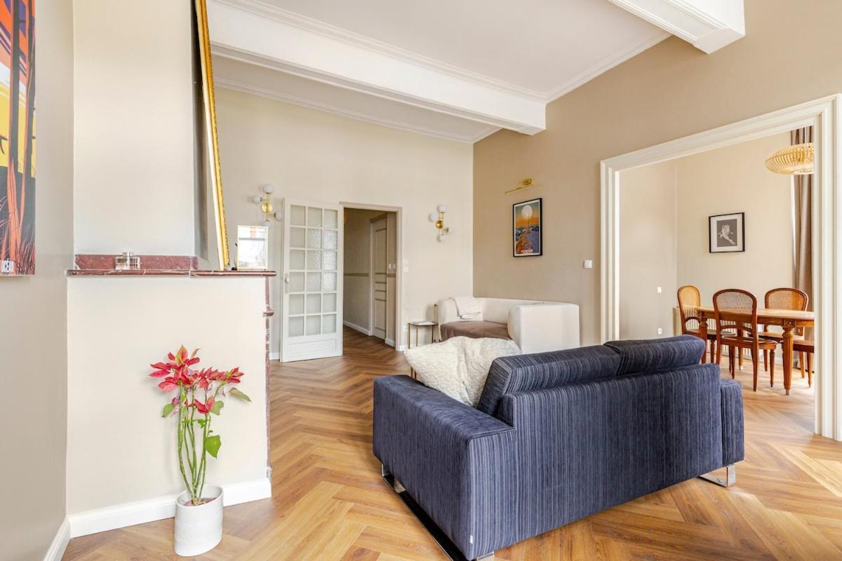 Magnifique Renove Apartment Bagnères-de-Bigorre
